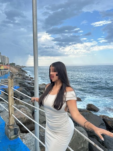 Call girl VICTORIA in Valencia