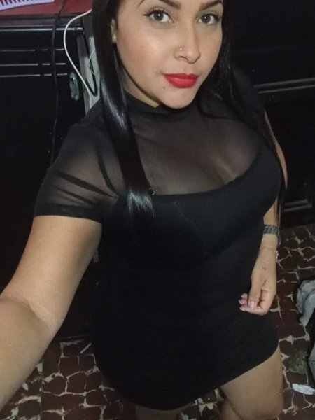 LAURA escort sexual en Valencia