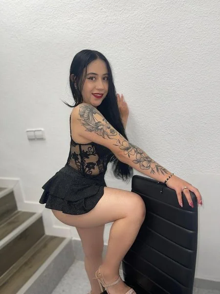 Call girl EVELYN in Valencia