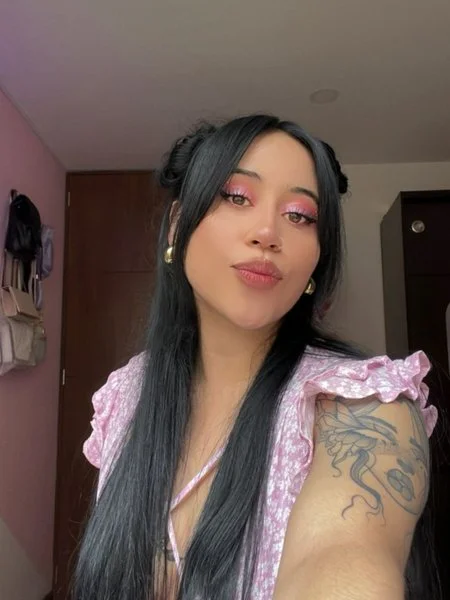 Call girl EVELYN in Valencia