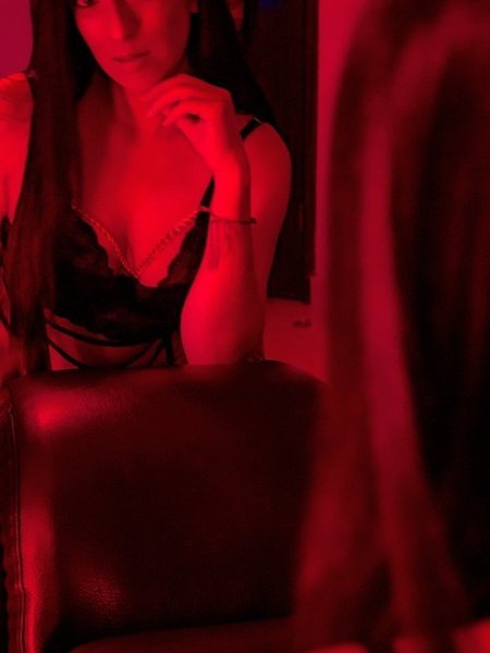 ISABELLA slut Valencia